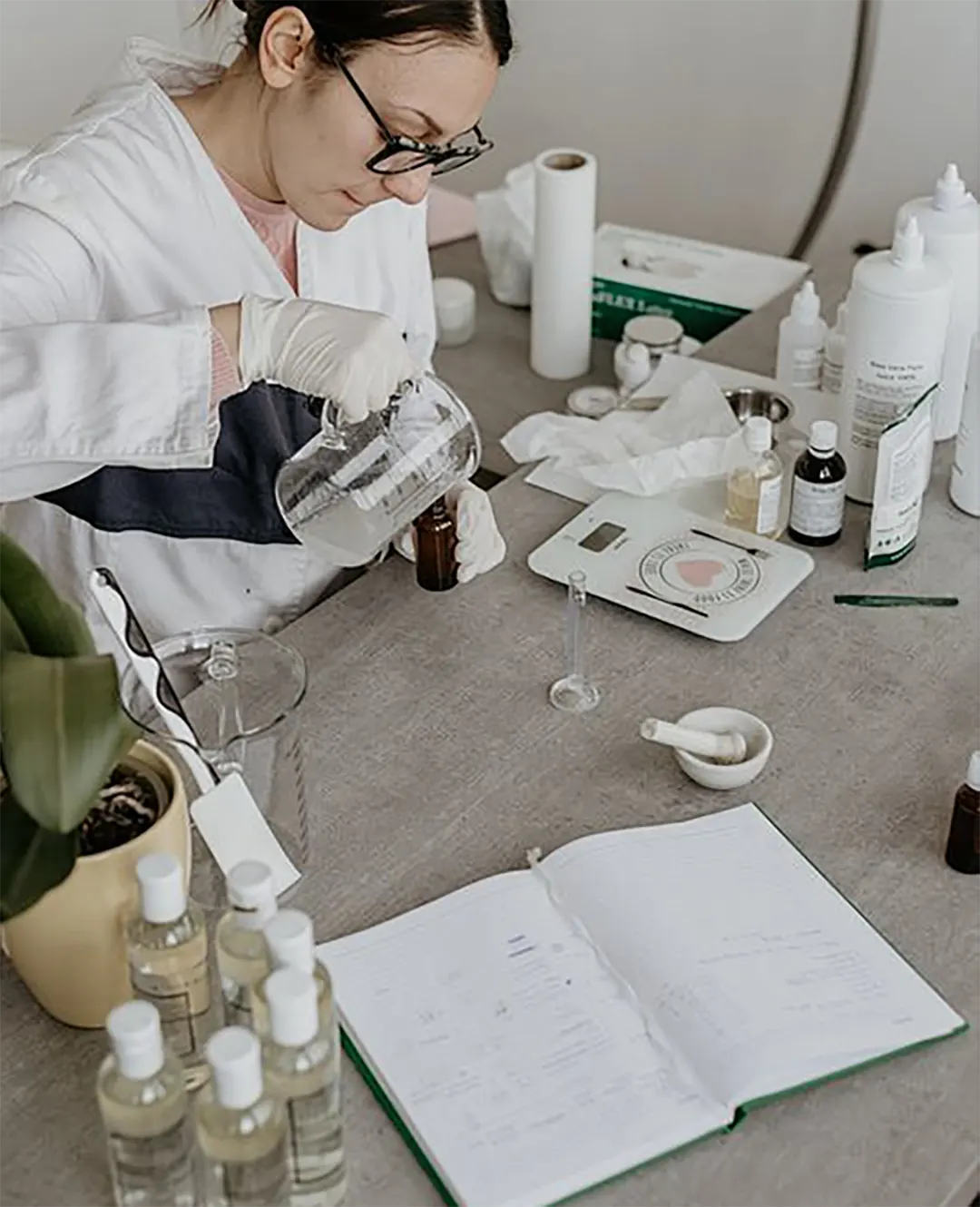 Fragrance Manufacturing Lab