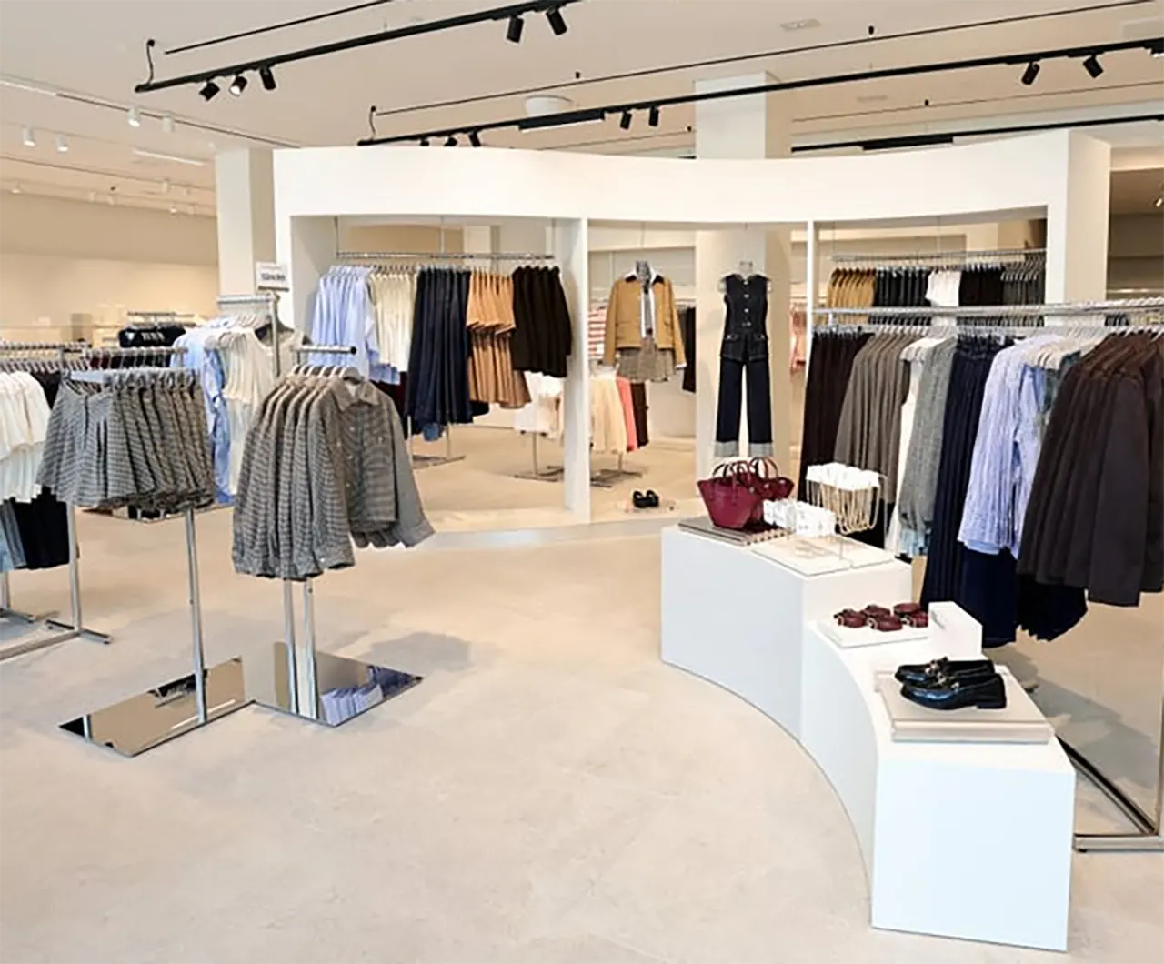 Fast Fashion Retailer