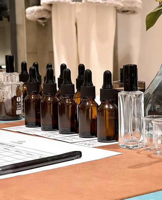 Factory Amber Dropper Bottles Production
