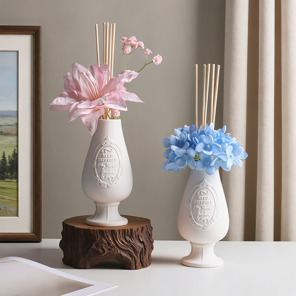 Luxury Embossed Ceramic Flower Reed Diffuser for Home