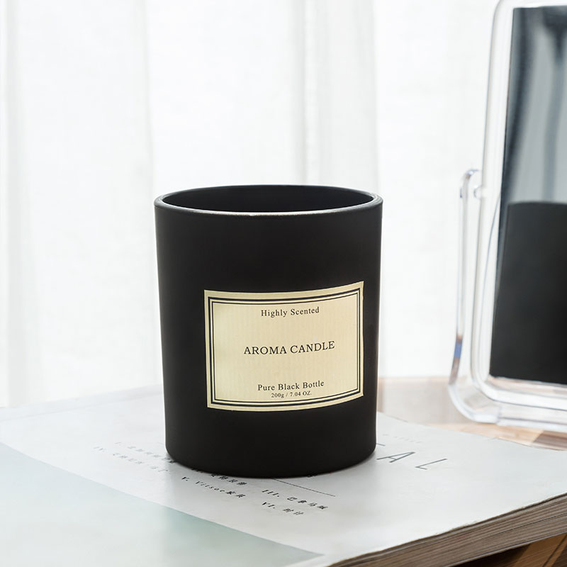 Luxury Highly Scented Black Glass Jar Soy Candle
